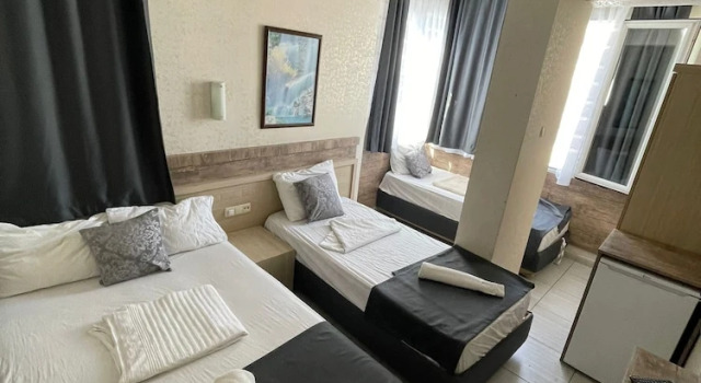 Четырёхместный номер Classic Denizhan Otel