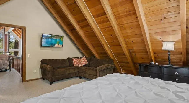 Basque Haus by Tahoe Mountain Properties, Забронировать Отель Бизнес-отели Траков, 4* 5*