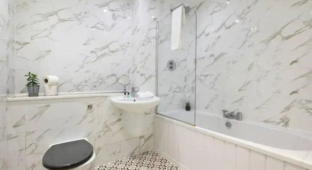 Апартаменты Host Apartments Henry s Hideaway