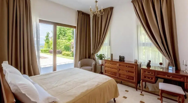 Villa Deluxe Oak Leaf Residences