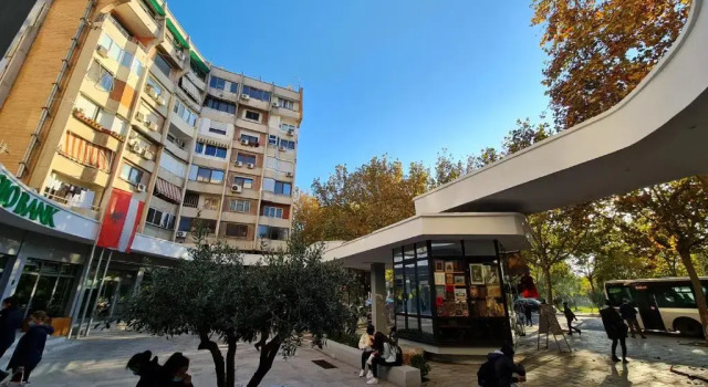 Апартаменты 9 Katëshet Apartment