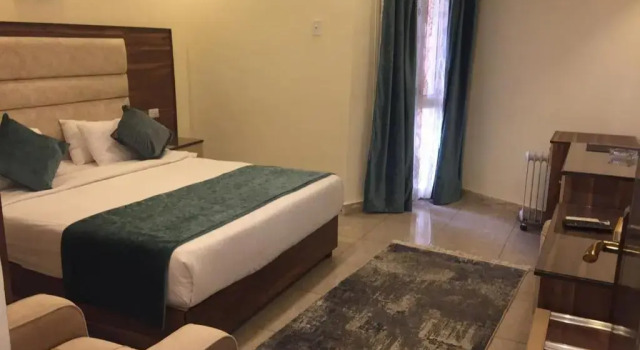 Полулюкс Jewel San Stefano Hotel