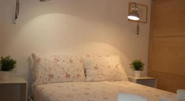 Apollo Apartment
