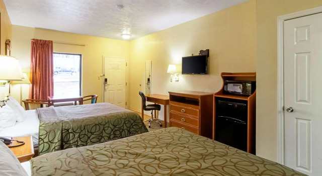 Standard- firedobbelt værelse Guesthouse Inn and Suites