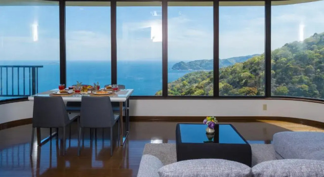 Коттедж Suite Villa Panora Atami Sakurazawa