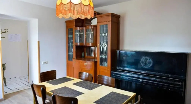 Mebo House, Varaa Hotelli Sapichkia Kutaisi