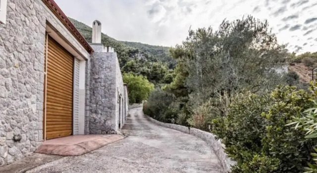 Апартаменты Epidavros Villas, Thymari Garden & Seaview Retreat