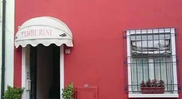 B&B Tamburini, Забронировать Отель «постель и завтрак» Отели Котиньола с парковкой, Парковка