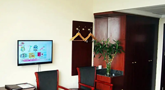 Одноместный номер Standard GreenTree Inn Hebei Cangzhou Bohai New District Huanghua Port Express Hotel