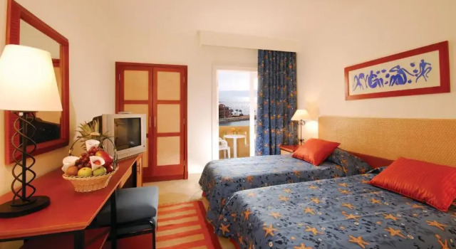 Номер Deluxe Marina Plaza Hotel, Tala Bay