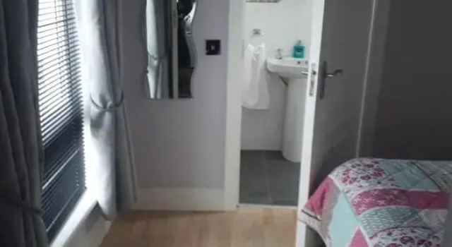 Ideal One Bedroom Appartment in Naas Oo Kildare (Adults Only), 预订 酒店 纳斯 基尔代尔郡