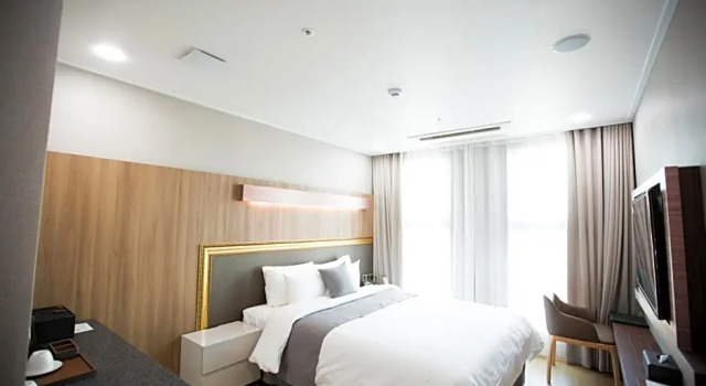 Номер Deluxe Hotel Lart Gimpo