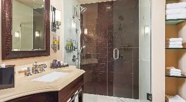 Двухместный номер Classic National Hotel, An Adult Only Oceanfront Resort