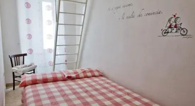 Casa Aurora, Забронировать Отель Отели Полиньяно-а-Маре с парковкой, рядом с Пещера монахинь, Парковка