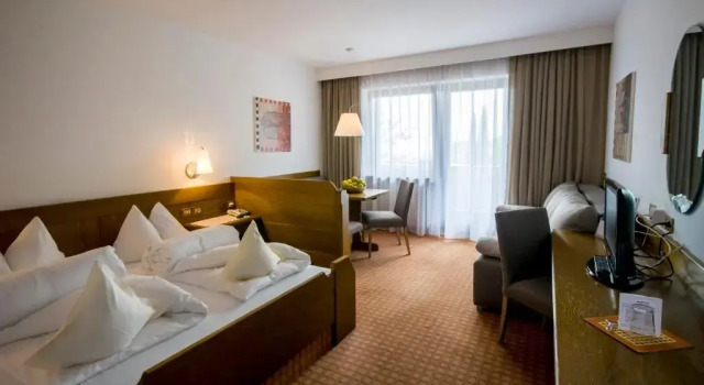 Номер Standard Christophs Hotel