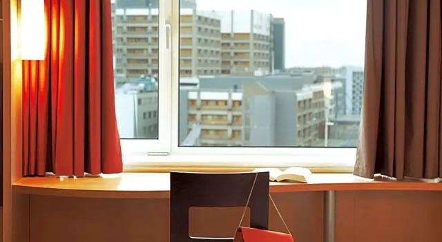 Номер Executive ibis Styles Montpellier Centre Comedie