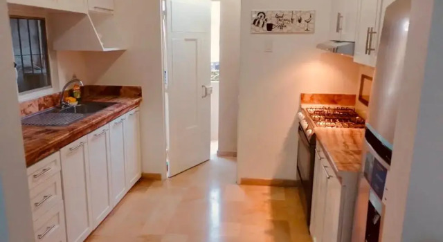 Апартаменты Spacious 2-Bedroom Condo in Bellavista, Guayaquil