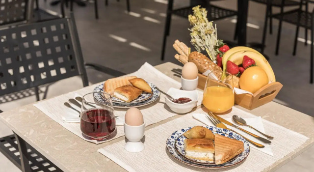 Olympus Pantheon Hotel, Book Hotel Litochoro 