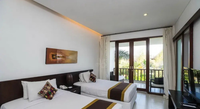 16 bedroom villa river side Legian, Reservar Vila Hotéis em Bali com piscina, Piscina