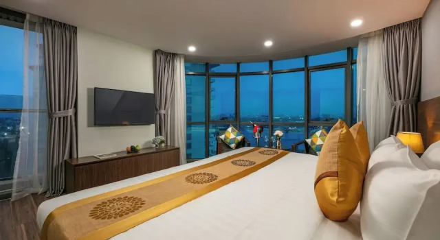 Nesta Hotel - West Lake, Забронировать Отель Отели Ханоя 4 звезды, 4*