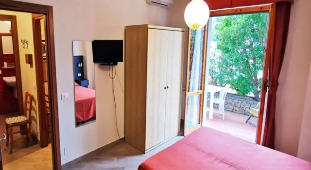 Residence Dei Fiori Pietra Ligure Two-room Apartment 5 People Comfort
