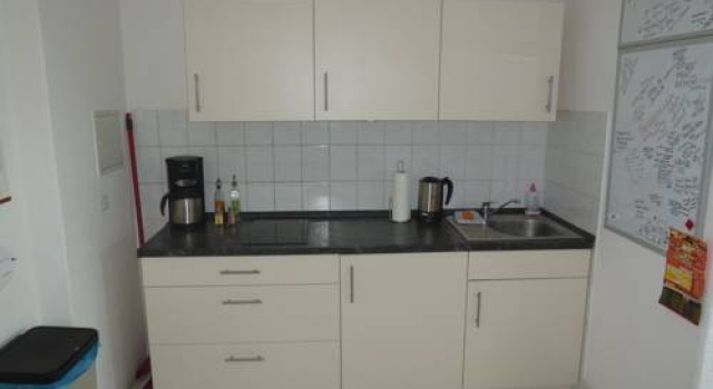Airport Apartment
