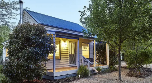 Alpine Valley Cottages, Book Hotel Bright 
