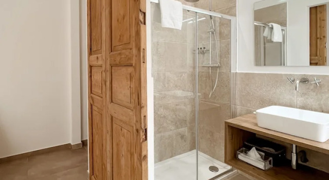 Четырёхместный номер Deluxe с балконом San Michele Rooms & Private SPA