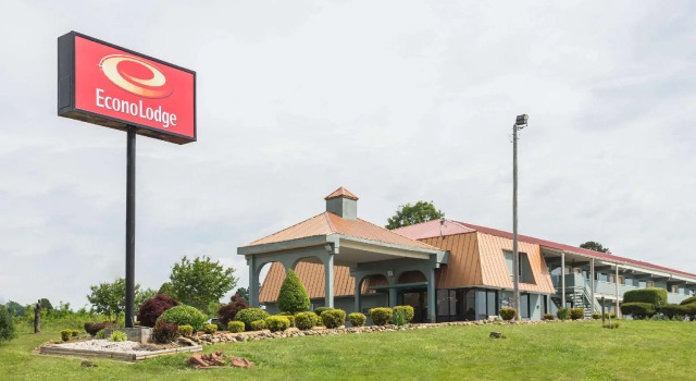 Двухместный номер Standard Econo Lodge White Pine Morristown I-81 & I-40 Split