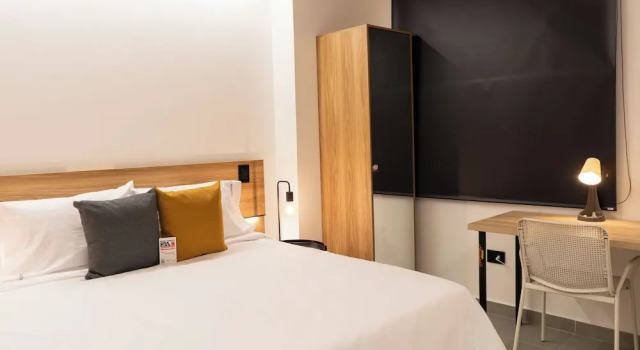 Once Suites