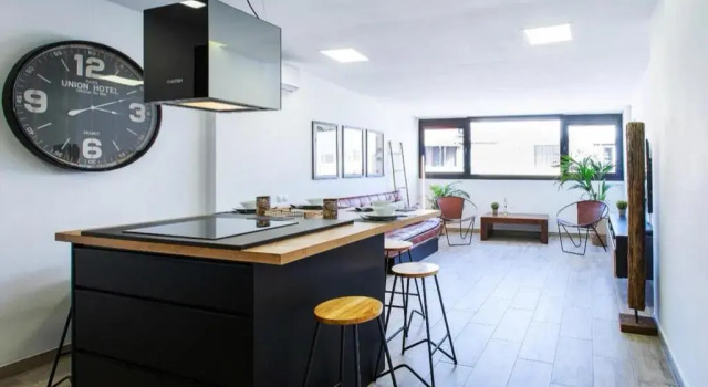 Attic Deluxe - 5beds + A/C + WiFi, Prenota Hotel Las Palmas de Gran Canaria Gran Canaria