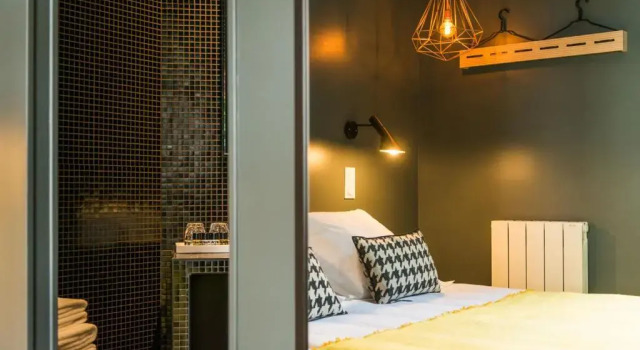 Двухместный номер Deluxe с балконом Hotel Home Arcachon
