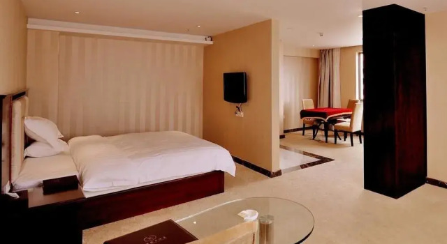 Jinxing Holiday Hotel Zhongshan, Boek Hotel Hotels in Guangdong met parkeren, Parkeren