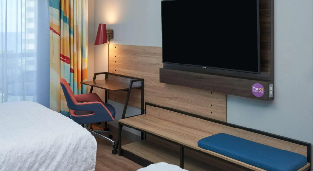 Четырёхместный номер Standard Tru By Hilton Pompano Beach Pier