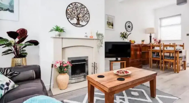 Stylish Home Retreat on Outskirts of Liverpool, Reservar Casa de férias St Helens Merseyside