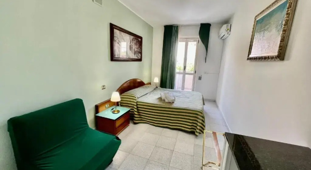 Standard Doppel Zimmer mit Balkon Hotel Minerva