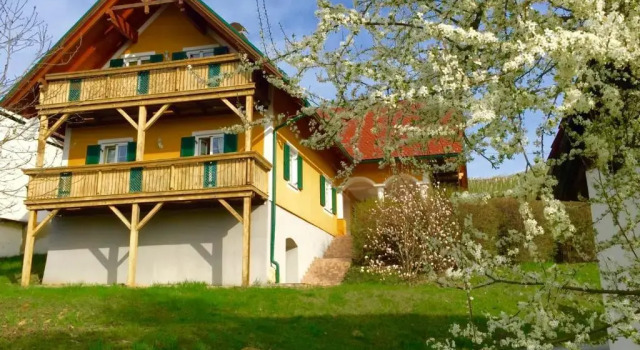 Weingut - Ferienhaus Sonja Rohrbacher, Book Hotel Gamlitz Styrian Wine Road