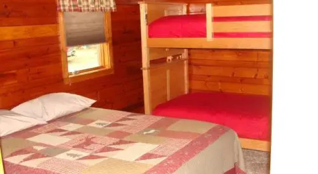 Musky Lodge Home, Buchen Sie Ferienwohnung Phelps Wisconsin