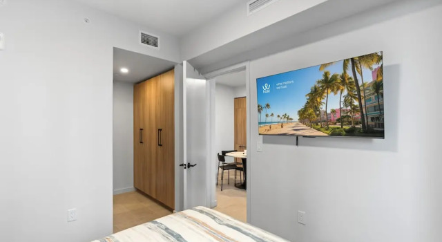 Апартаменты с 2 комнатами 501 First - Steps from Bayside