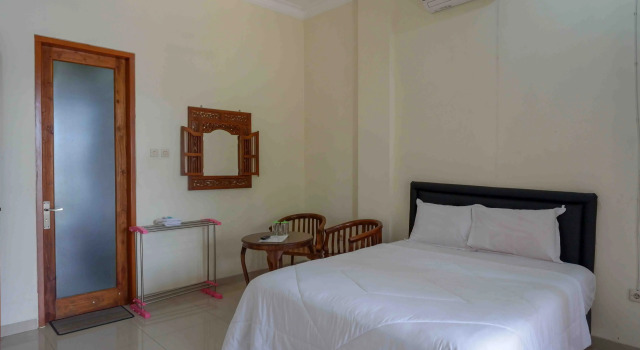 Ratmono House Syariah Yogya RedPartner
