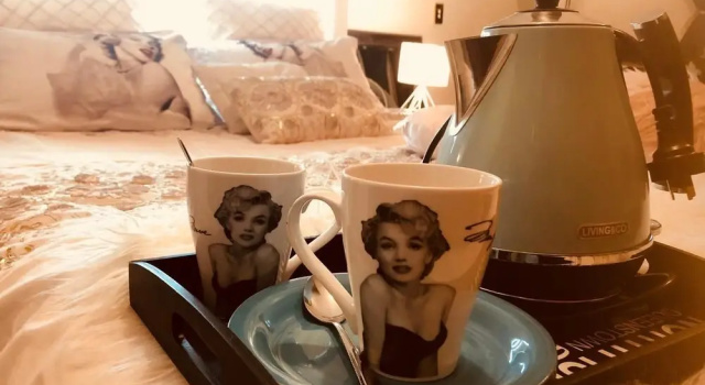 Breakfast at Tiffanys, Забронировать Отель «постель и завтрак» Отели Отаго 3 звезды, 3*