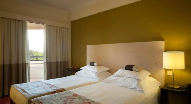Двухместный номер Standard Evora Hotel