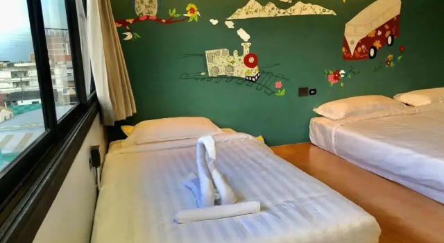 Трёхместный номер Standard The neighbor hoot hostel & cafe