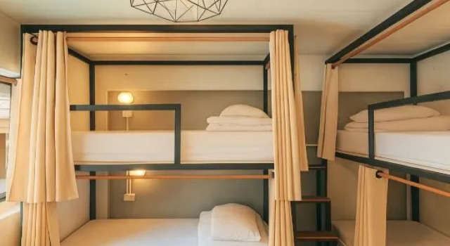 Кровать в общем номере (женский номер) Salee Hostel