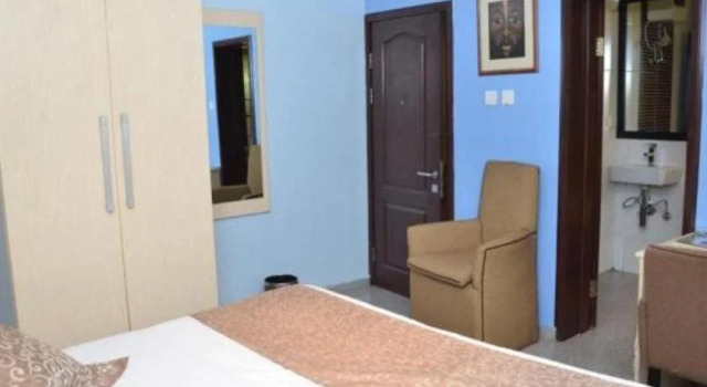 Platinum Apartment & Suites