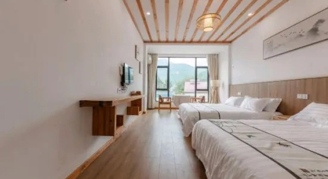 Семейный номер Standard с красивым видом из окна Deqing Shanyinju Country House