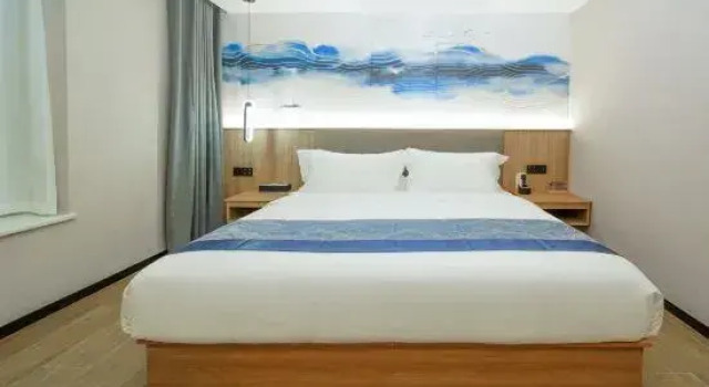 Люкс Deluxe Harbin juyuan pavilion express hotel