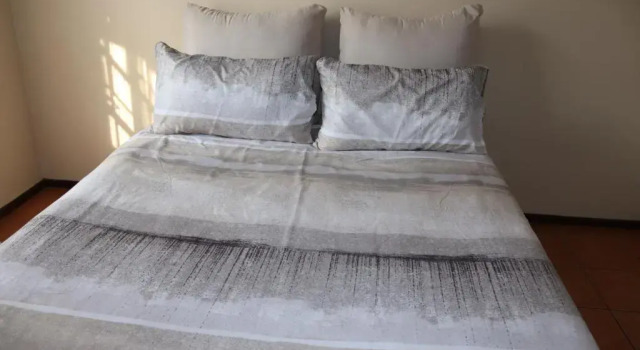 Cosy ,Cost effective One Bedroom Apartment, Boek Appartement Boksburg Gauteng