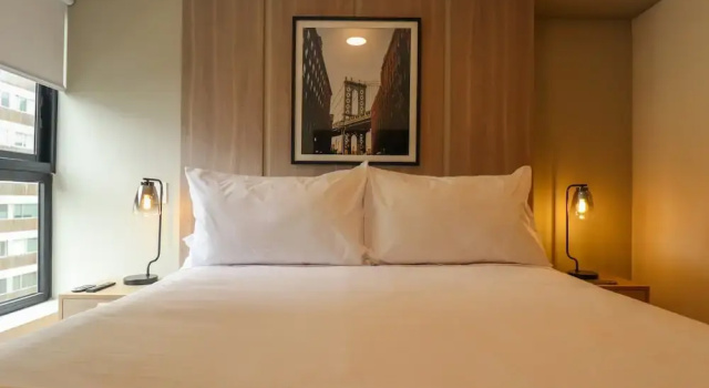 w Beautiful 2BR w Balcony in Miraflores