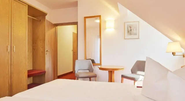 Семейный номер Standard с балконом Hotel garni Sonnenhof